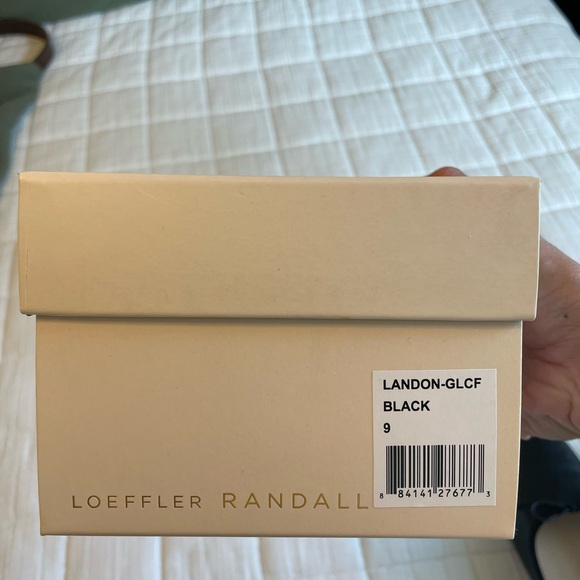 Loeffler Randall Landon Flat, size 9 - Picture 2 of 4